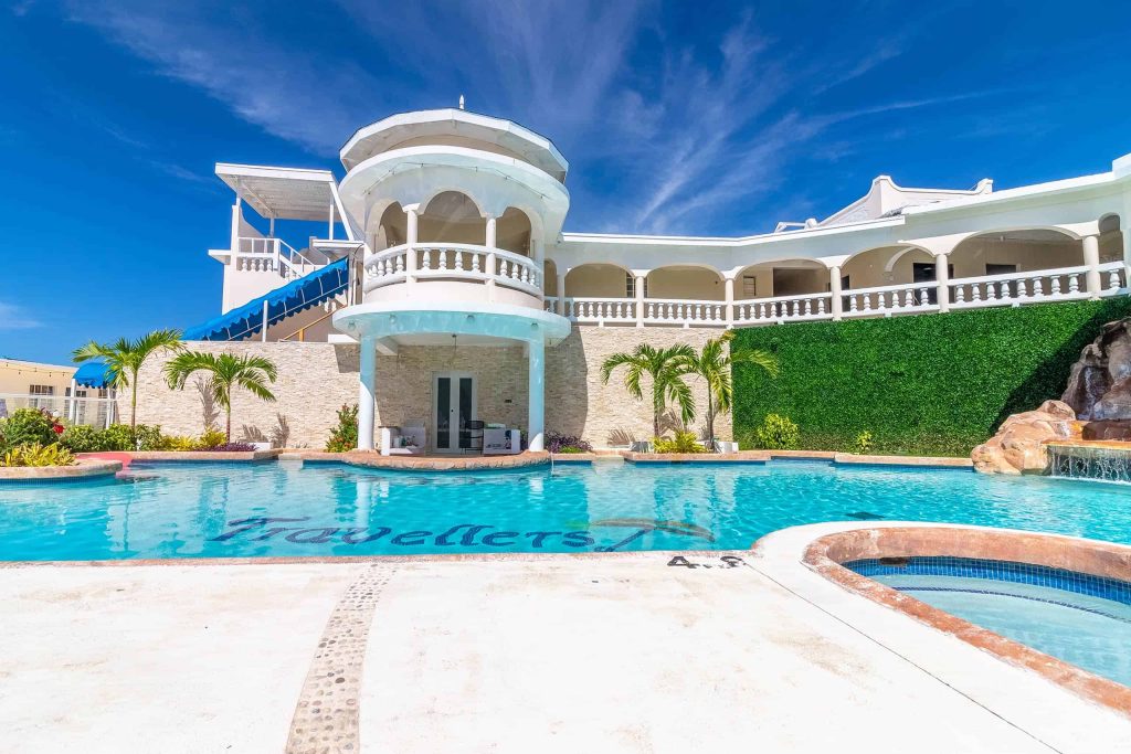 Montego Bay Airport to Hotel in Negril